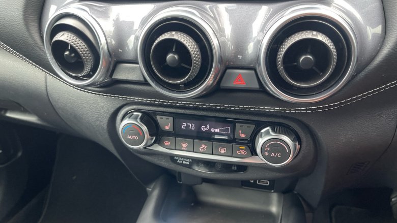 Nissan Juke 1.0 DiG-T 114 Tekna 5dr DCT Petrol Hatchback